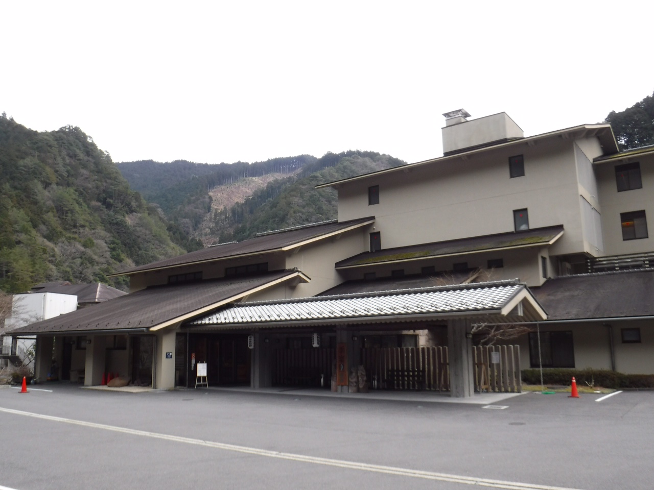 季楽里龍神の口コミ評判の真相！絶品ランチと美人の湯を徹底検証