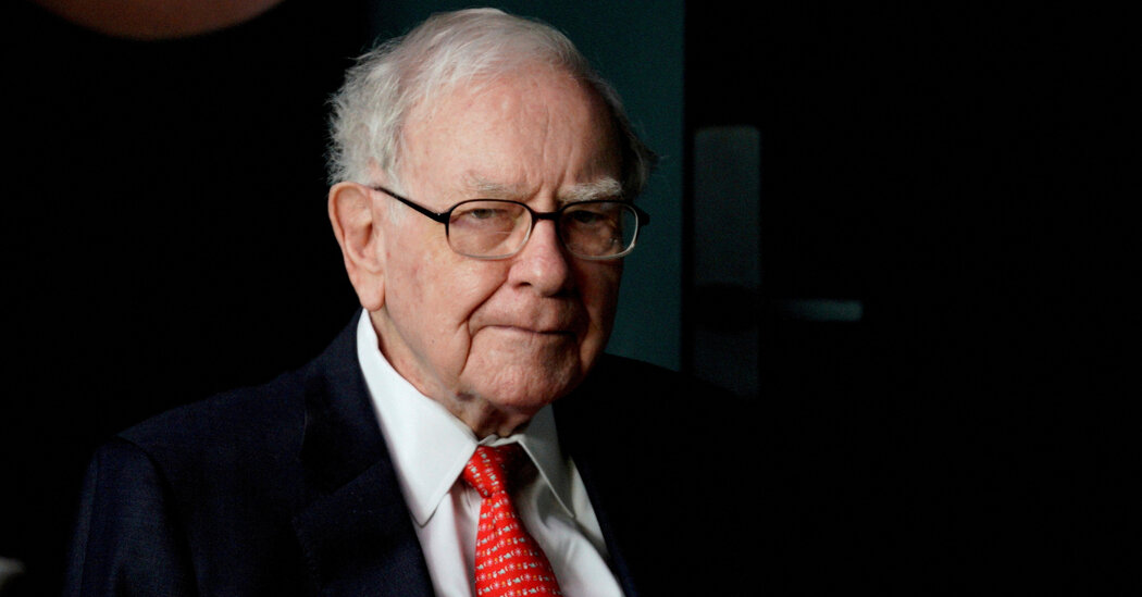 Warren Buffett Steps Down After Decades—Who Takes over Berkshire Hathaway Now?
