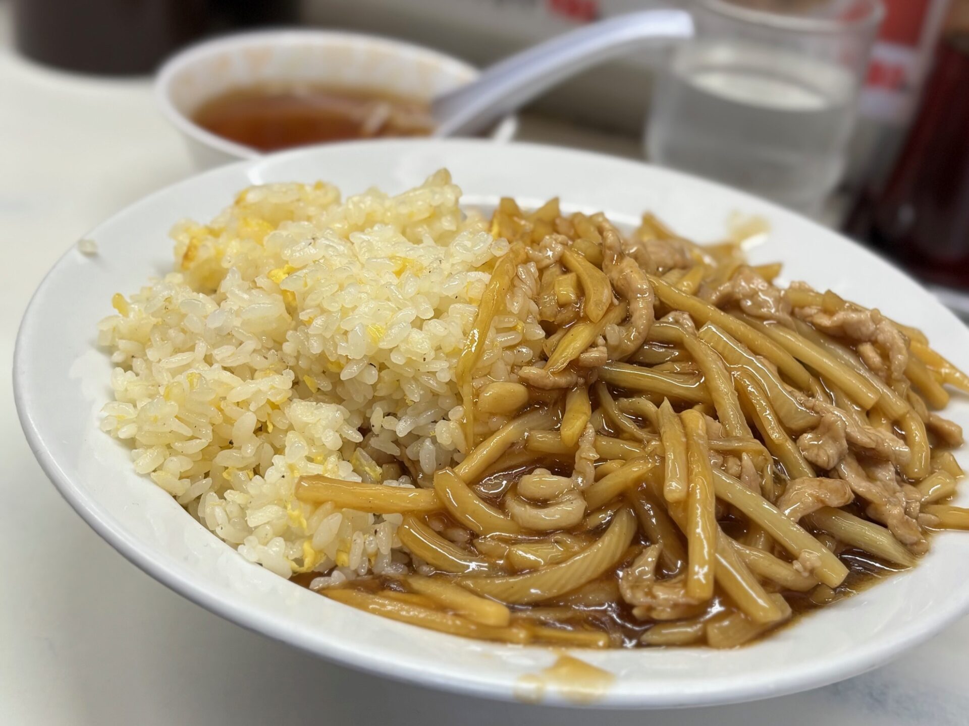渋谷・兆楽宇田川町店に惹かれる理由！ルースー炒飯の秘密と最新現場検証