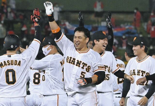 【2026最新】巨人なんJ反応まとめ！勝敗を分ける選手起用と補強の真相