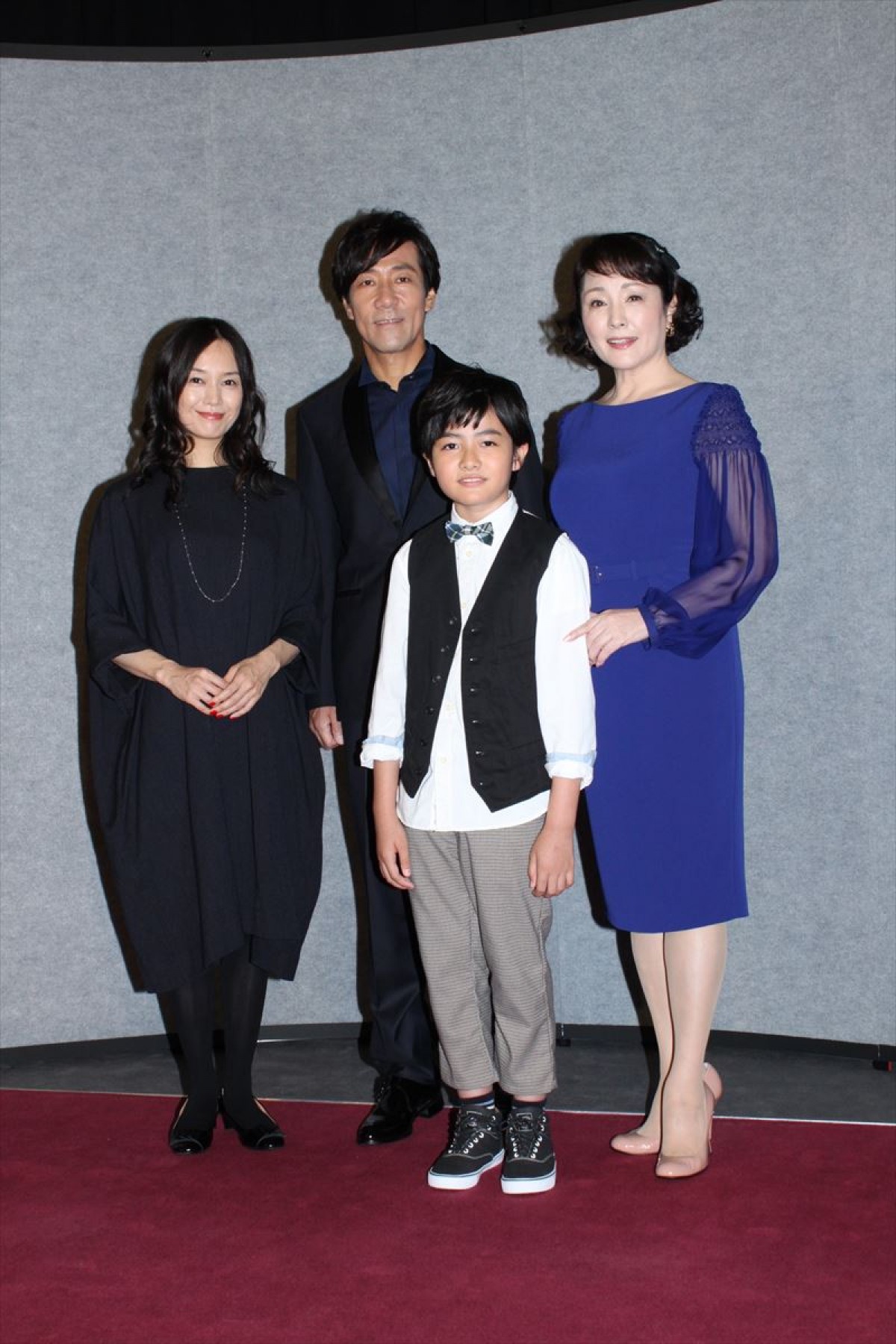 静かなる存在感が今、世界を包み込む——女優・奥貫薫が2026年に魅せる「語り」と「生き様」の極致