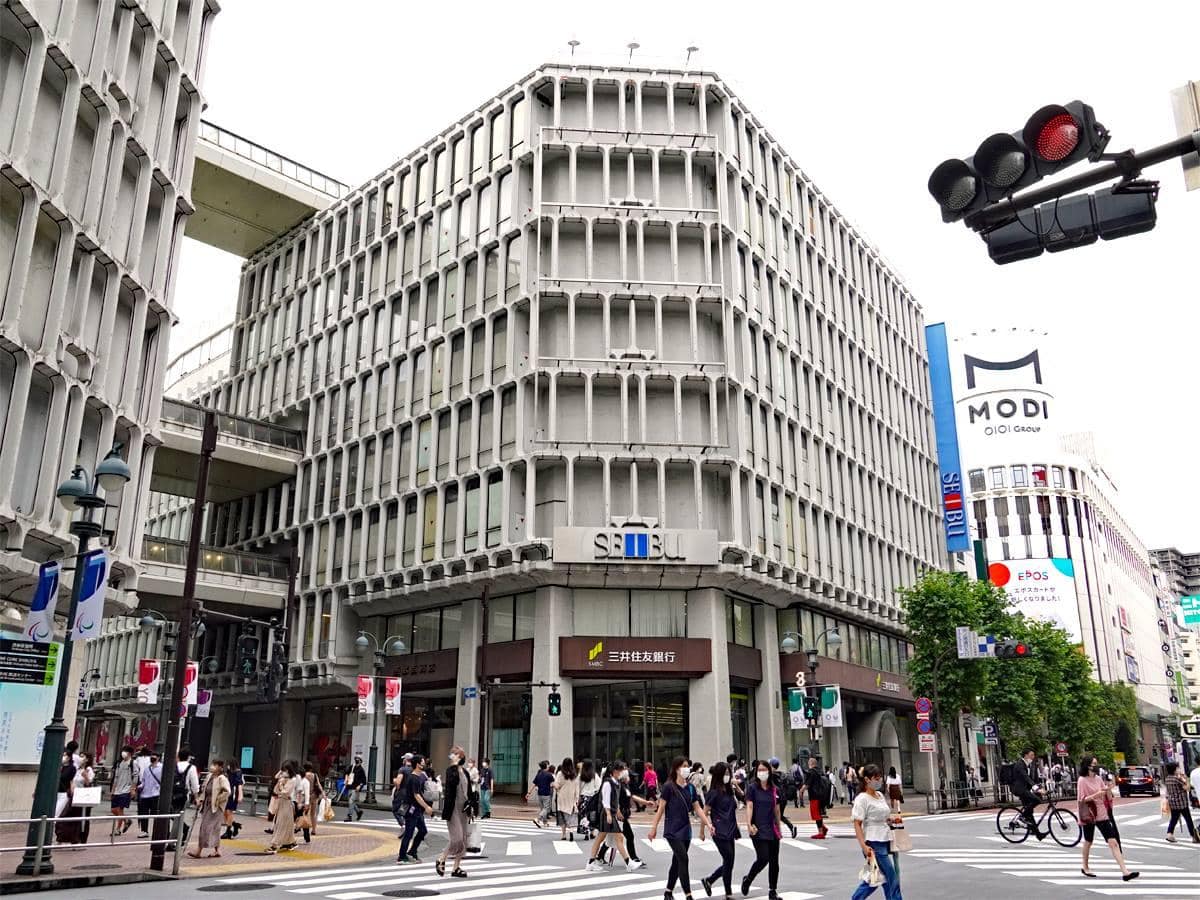 ジャニーズショップ原宿店の閉店理由と跡地の現在｜ファミクラストア最新情報まで徹底追跡