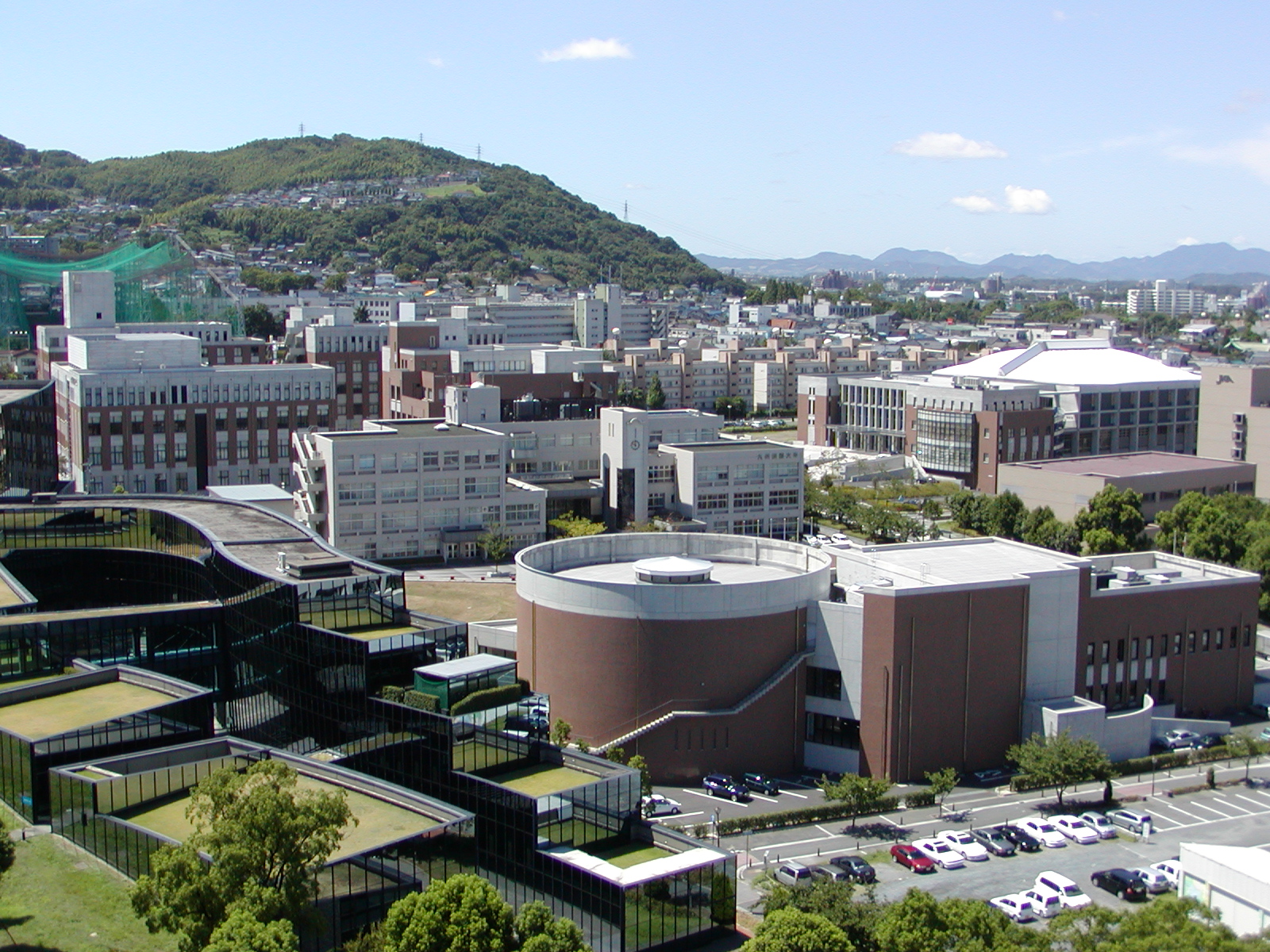 九州国際大学の評判と偏差値の真相｜「やばい」噂と就職の現実