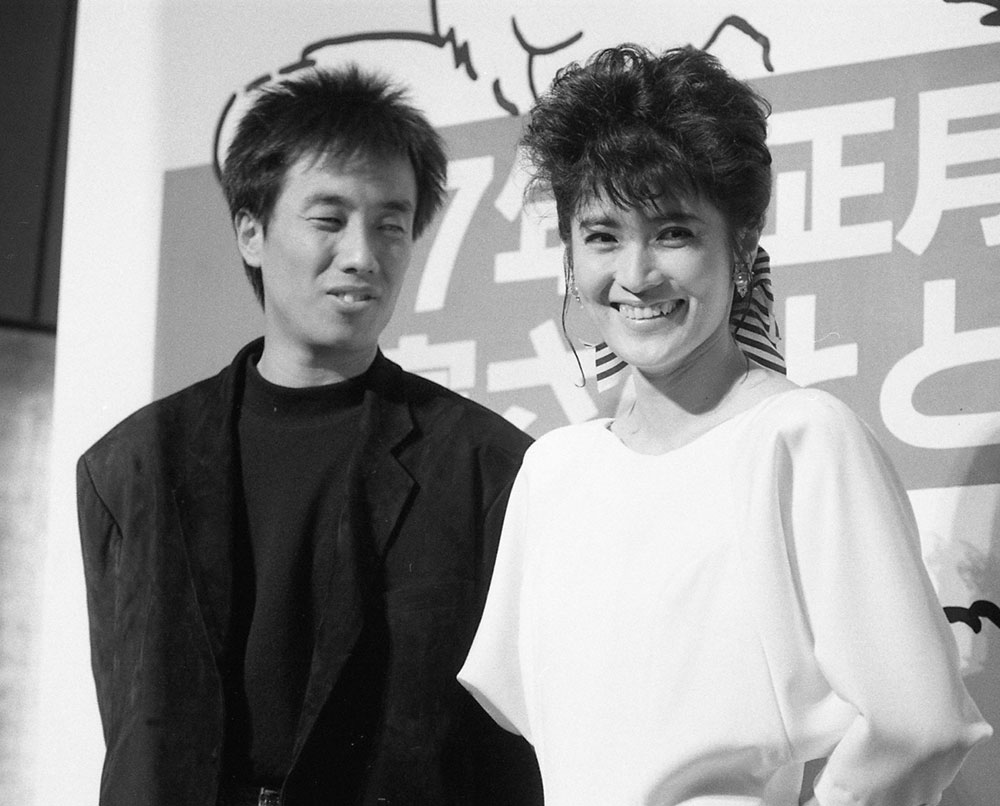 志穂美悦子の現在と長渕剛との絆！伝説のアクション女優から花の世界へ