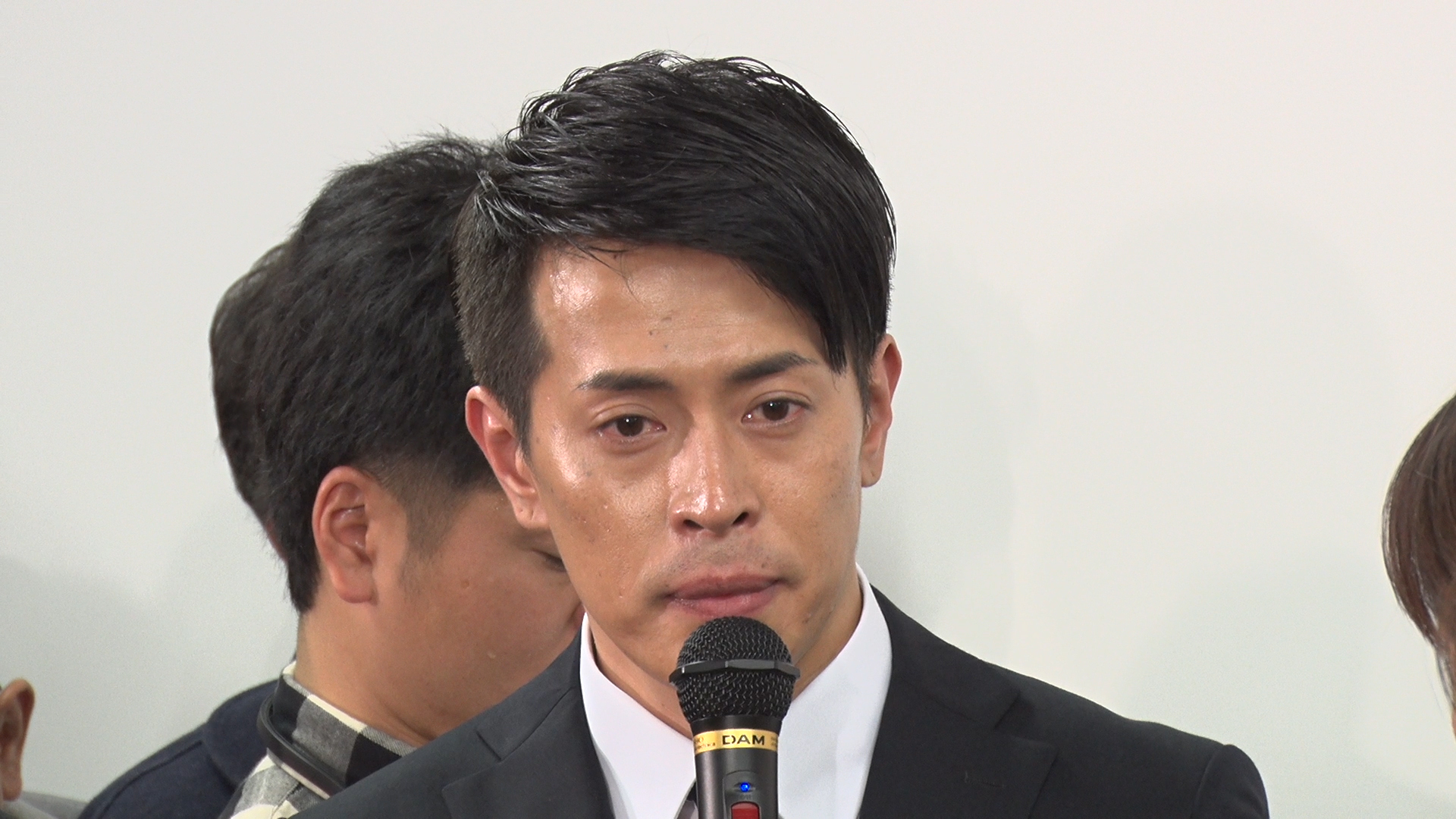 友井雄亮の現在と引退の真実｜純烈脱退から関西飲食店勤務の今