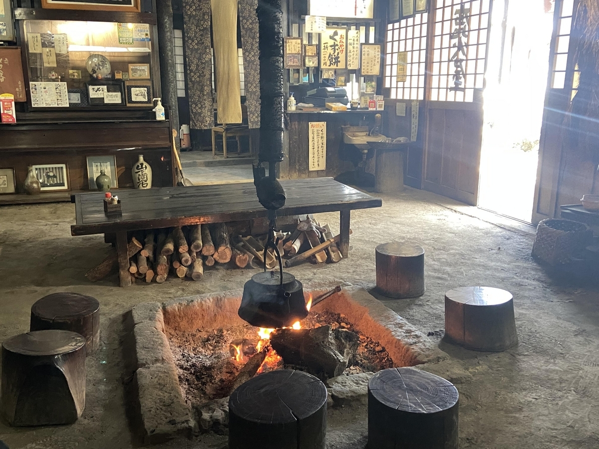 奈良葛城の名店「鹿火屋」の全貌！名物草餅と歴史・最新評判を徹底解説