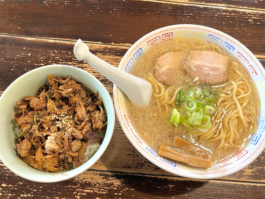 「二丁目食堂」人気の真相！絶品メニューや口コミ・混雑状況を徹底解説
