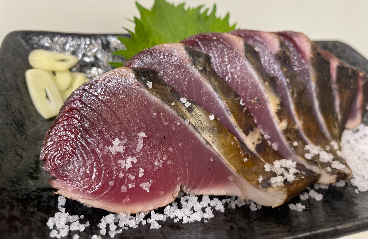 本場高知の鰹の塩たたきがポン酢超えで旨い理由と極上再現レシピ