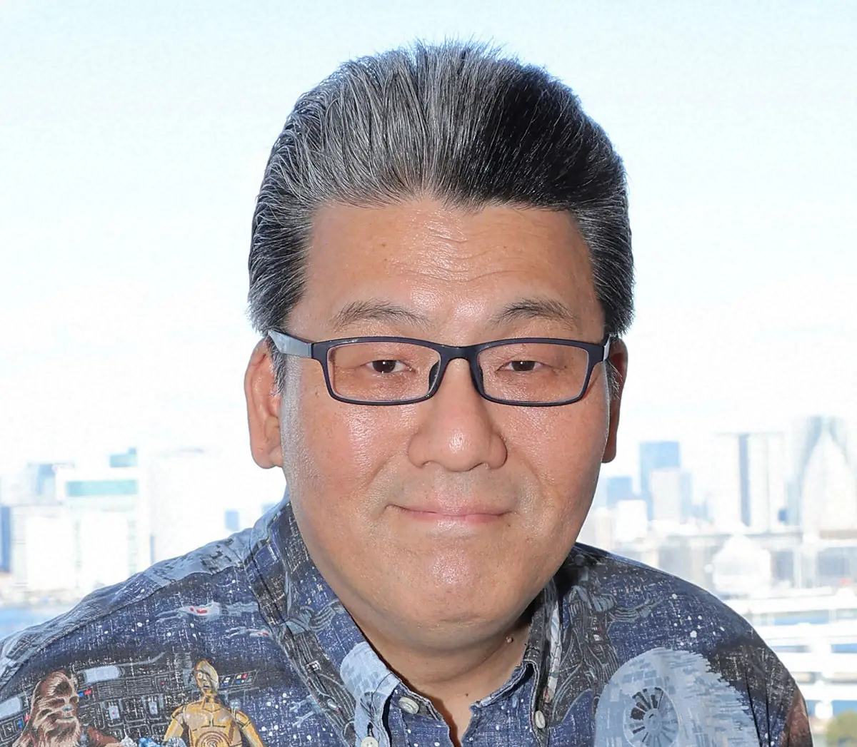 軽部真一アナの現在！定年後の役職と妻子の真相・蝶ネクタイの秘密を追う
