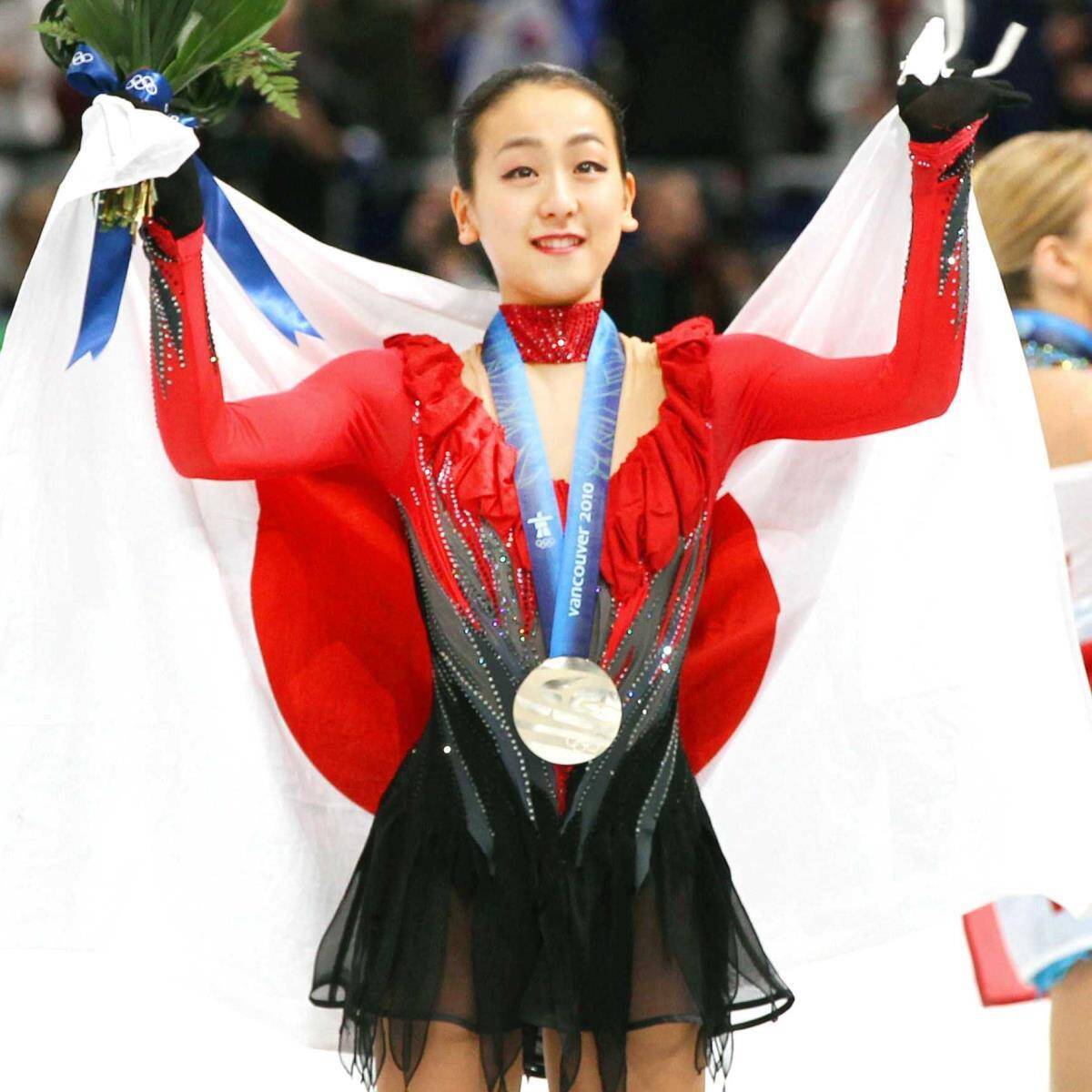 浅田真央のメダルが語る軌跡と現在｜記録を超えた感動の真相