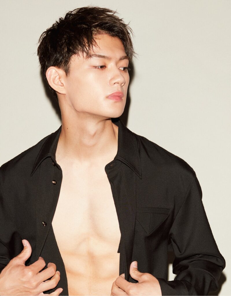 佐野勇斗の筋肉美がヤバい！激変の筋トレ＆食事法と役作りの全貌