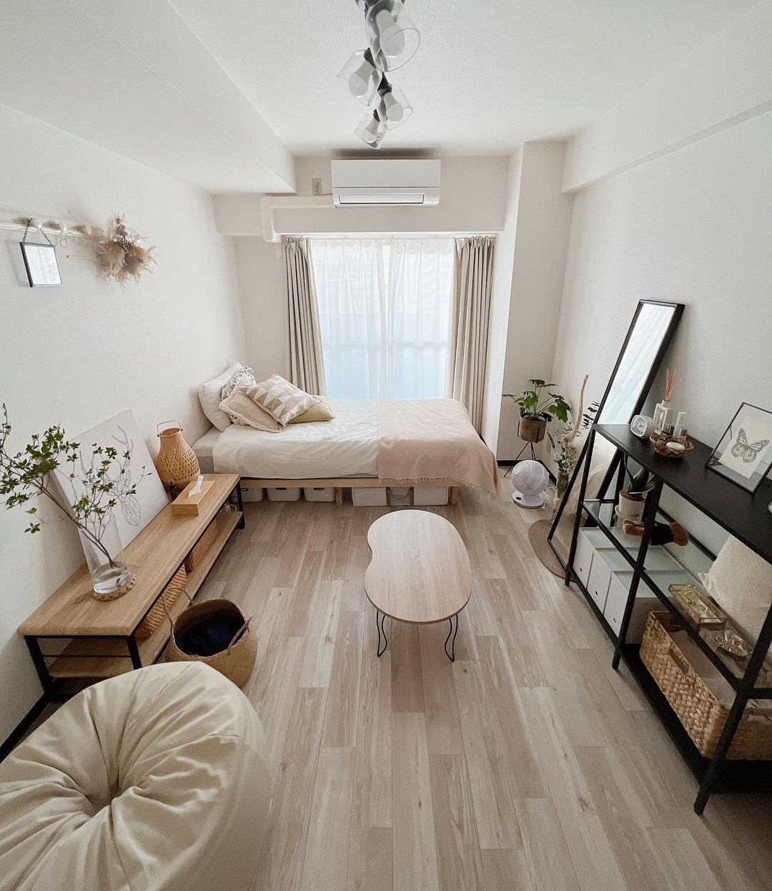 8畳部屋のレイアウト最適解！狭く感じる理由と家具配置の黄金比