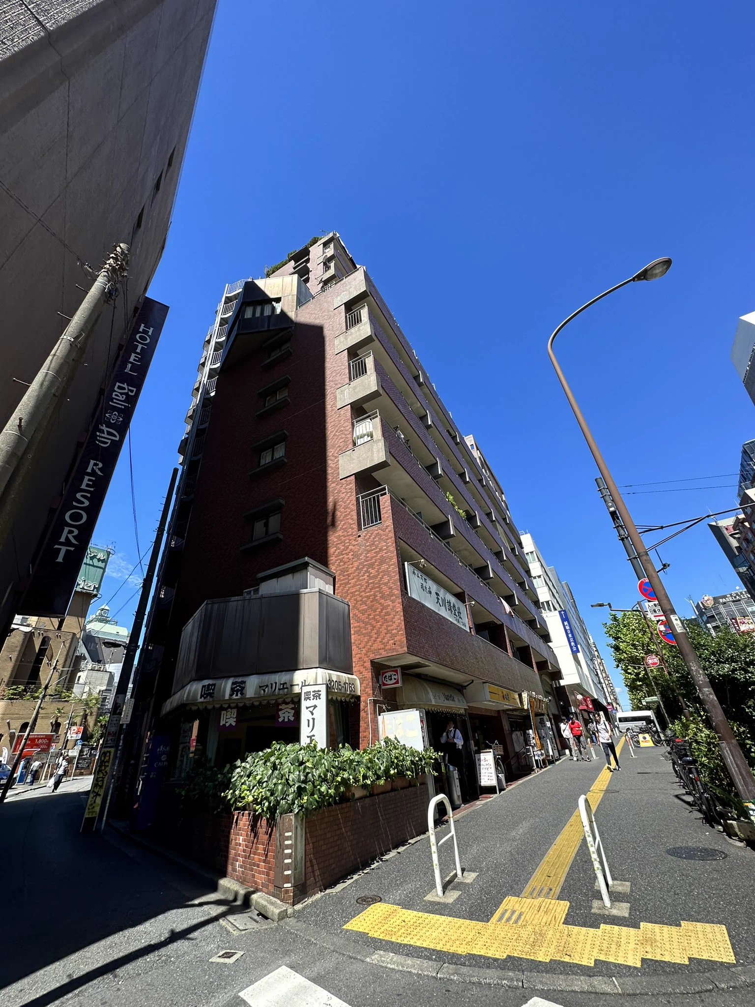 歌舞伎町ヤクザマンションの現在｜歴史と家賃相場、驚きの内部実態を暴く