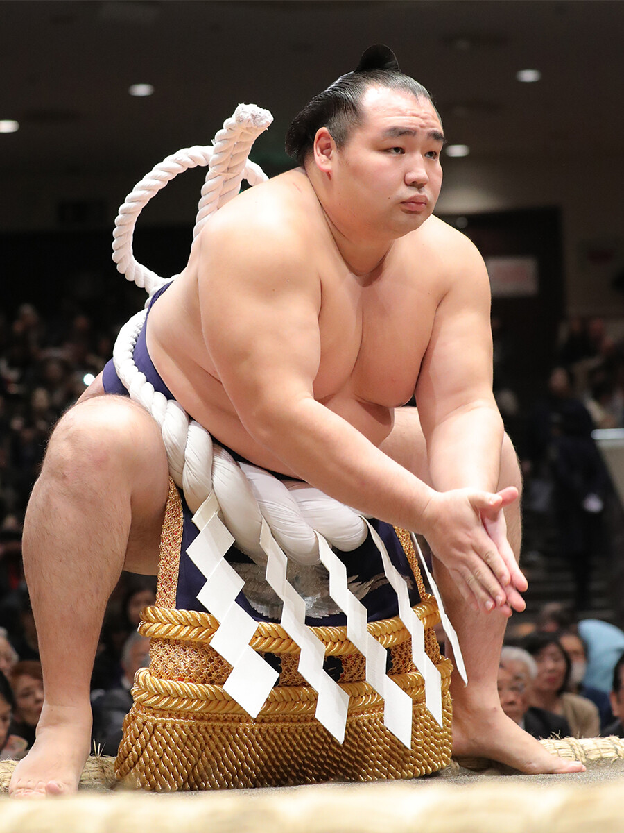第71代横綱・鶴竜の現在と音羽山部屋独立の真相！愛妻と歩む相撲道