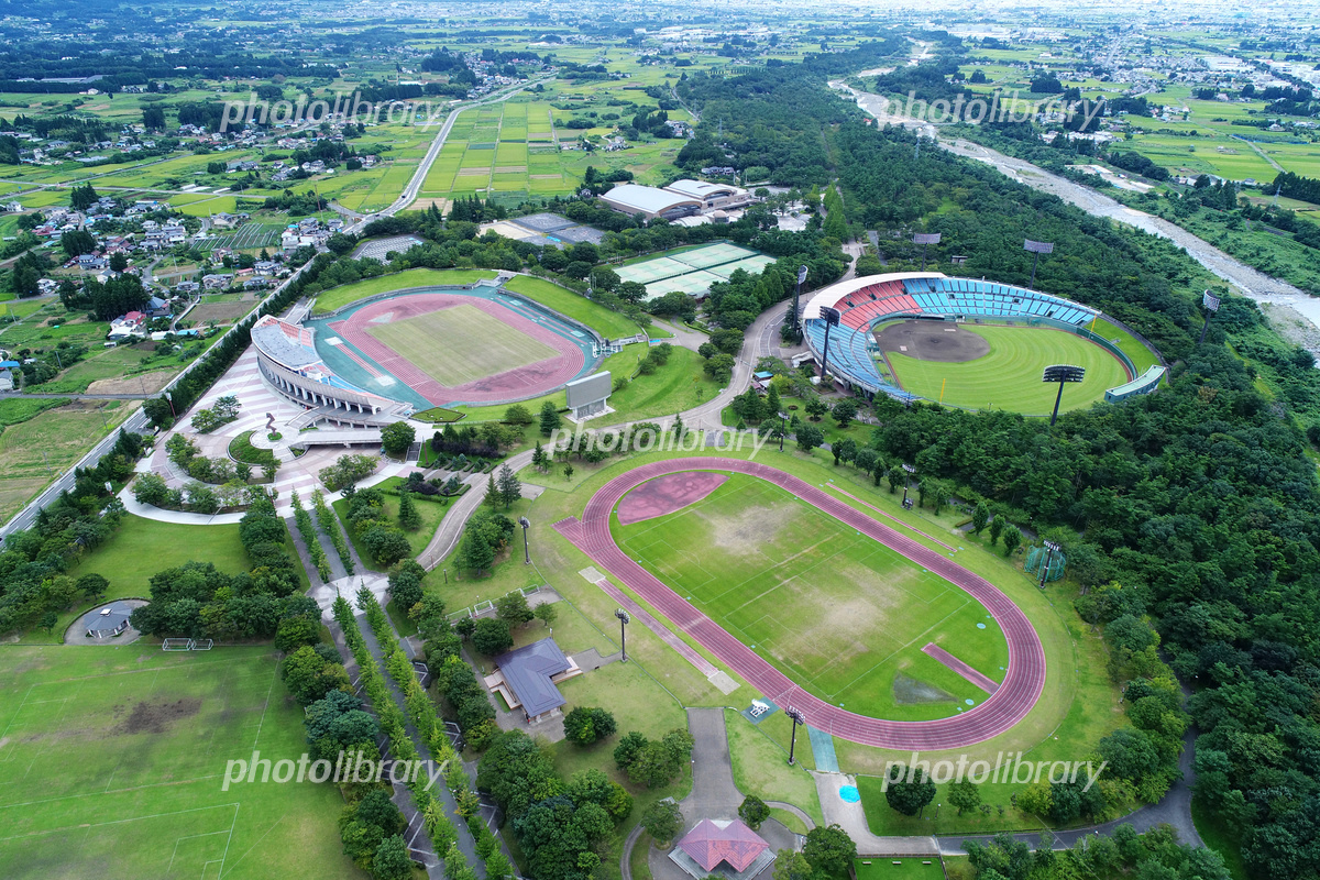 【2026年最新】吾妻連峰の絶景と熱気が彩るオアシス「あづま総合運動公園」の真価 四季の絶景からスポーツ聖地まで現地徹底ルポ
