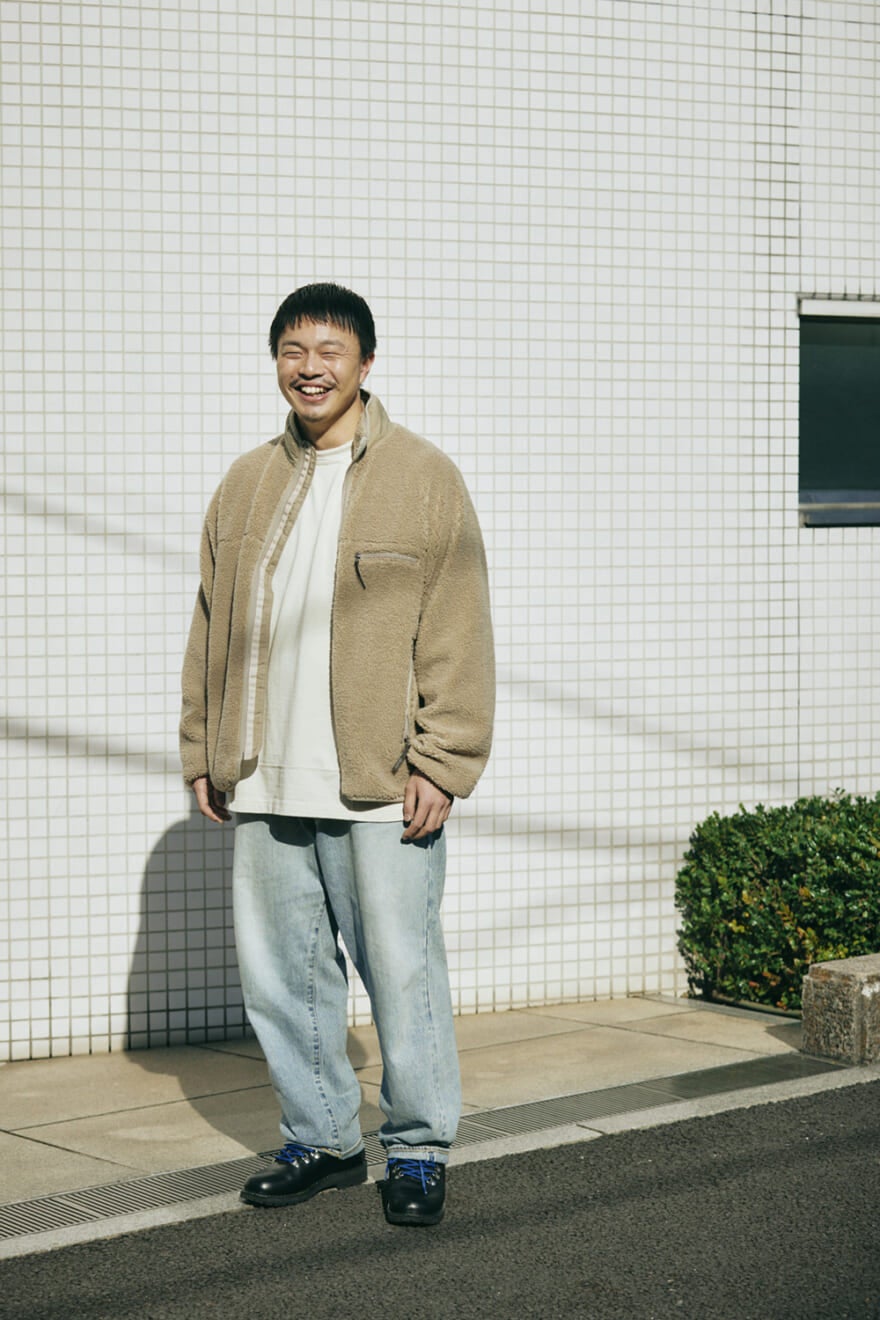 フリースパンツのメンズ脱部屋着コーデ術｜ダサい脱却と2026正解靴