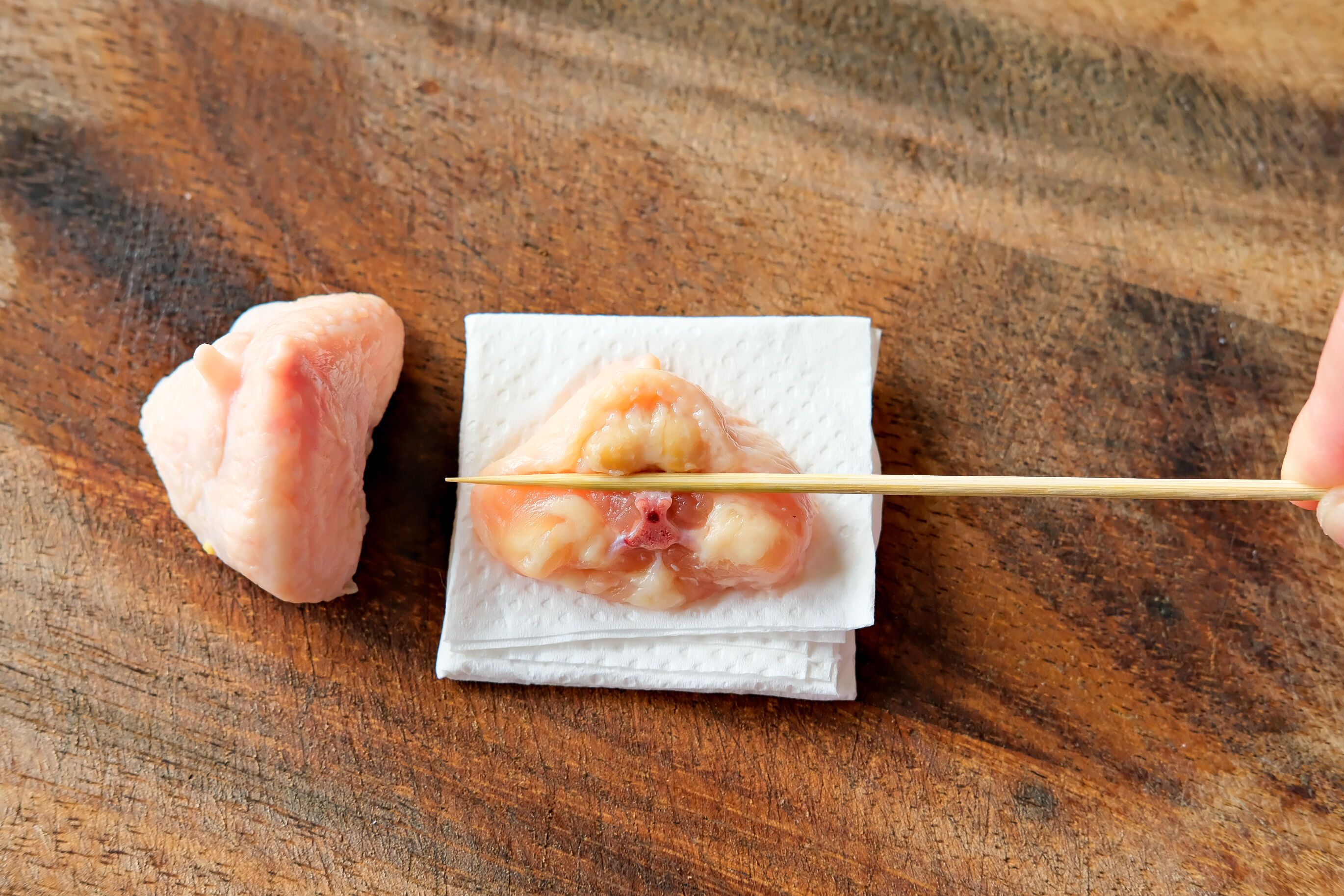 ぼんじりの下処理で味が激変！油壺と骨抜きの簡単手順と極上レシピ