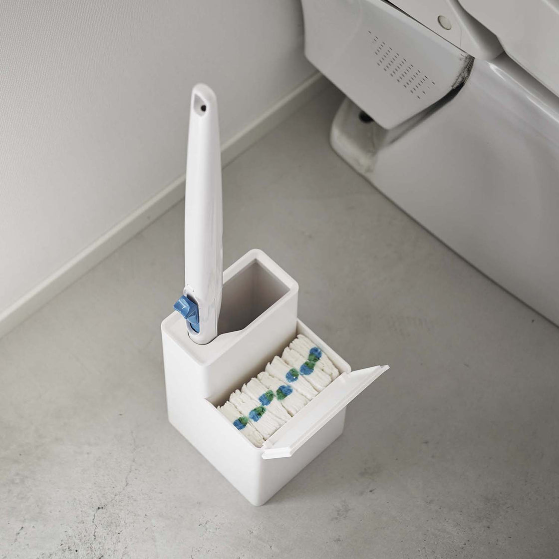 流せるトイレブラシ収納術！100均・無印・Towerの浮かせる決定版