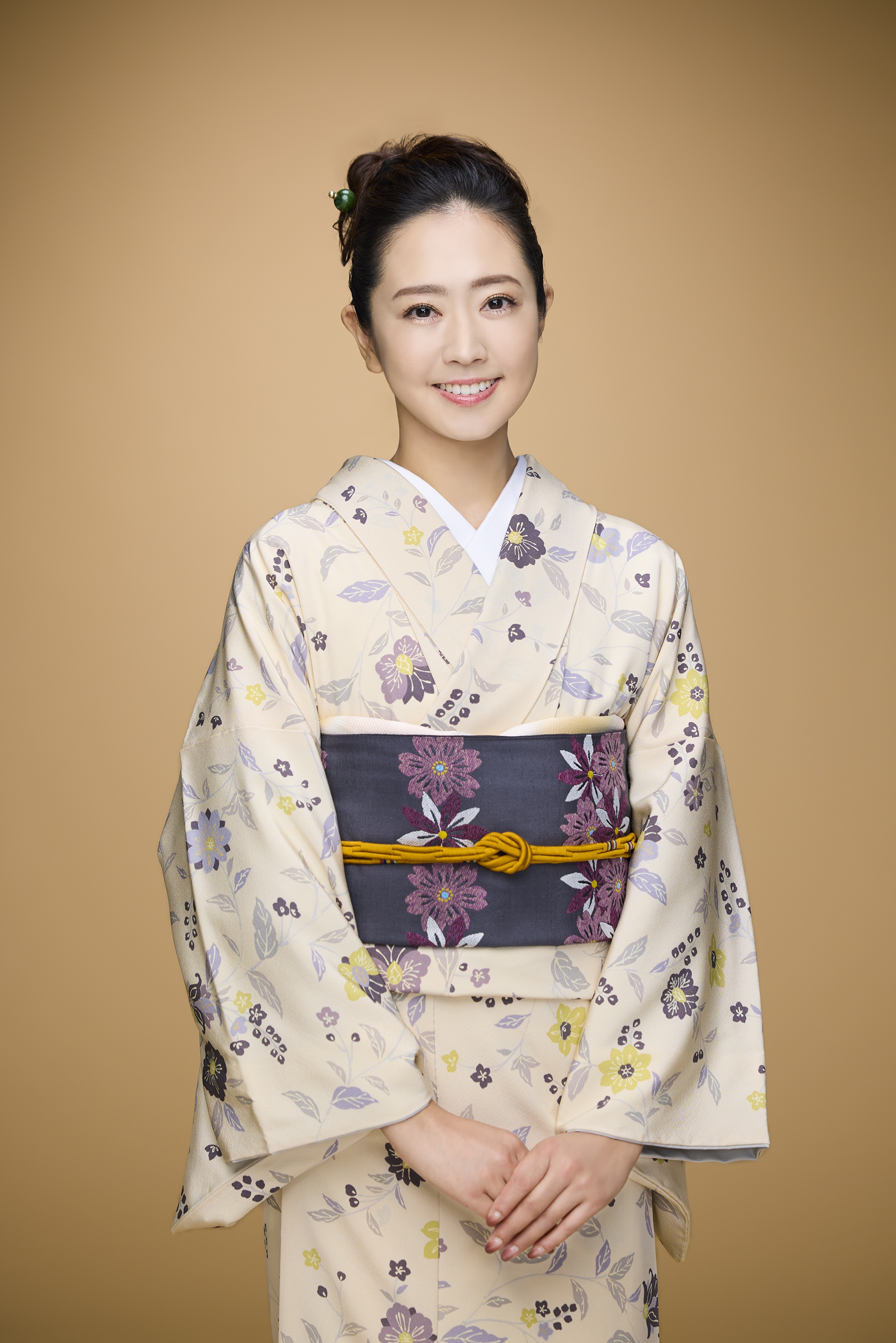 羽山みずきは結婚している？元巫女演歌歌手の旦那の噂と現在を徹底解説