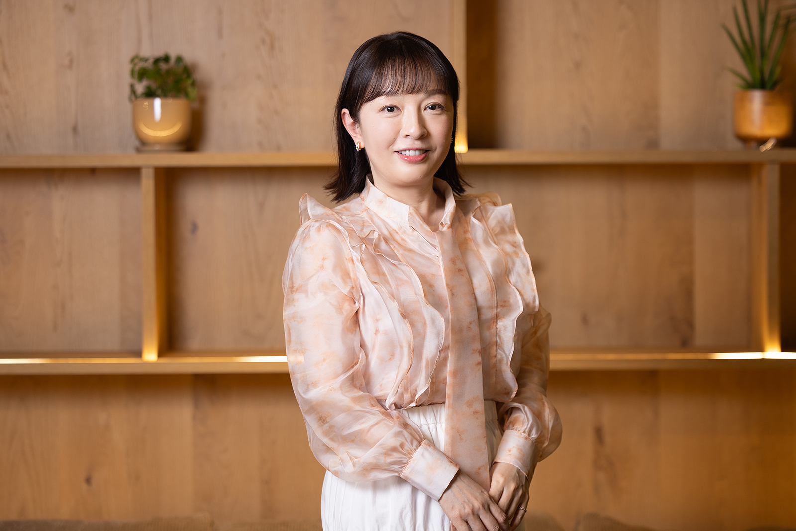 丸岡いずみの現在｜有村昆との離婚真相と代理母息子の今・壮絶半生