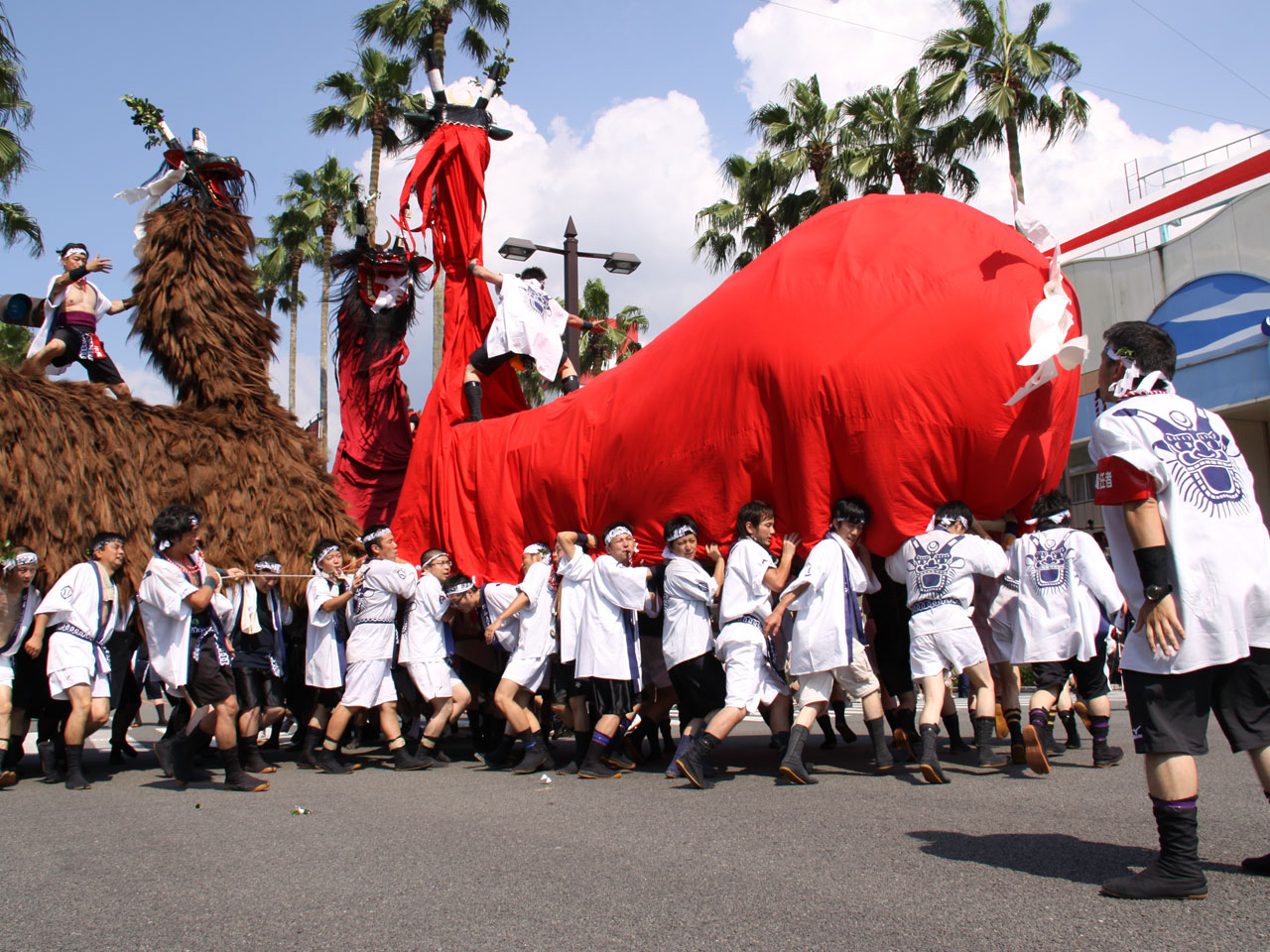 宇和島牛鬼祭り2026徹底ガイド！日程・見どころ・走り込みの熱狂を解説