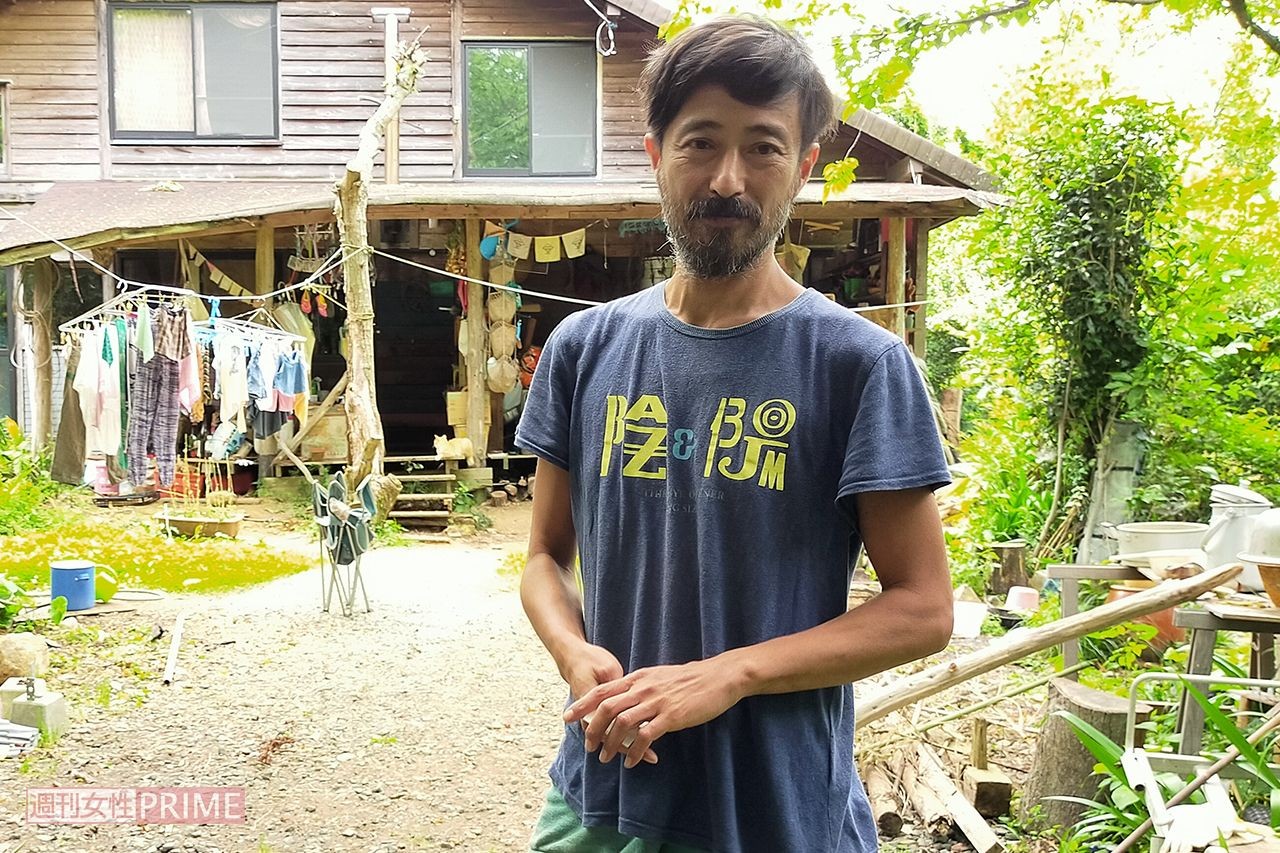 松岡俊介の2026年現在｜伊豆の山奥で自給自足？Youとの離婚理由や家族の真相