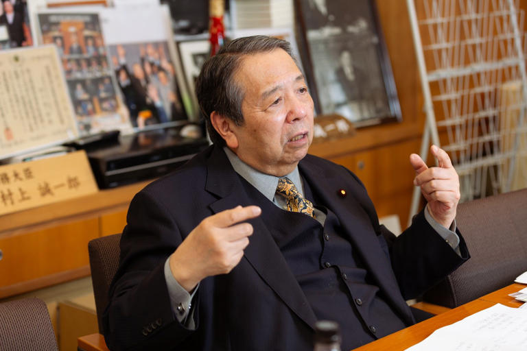 「政界の劇薬」が挑む霞が関の聖域解体――村上誠一郎総務相、2026年デジタル防衛と地方財政大改革の真相
