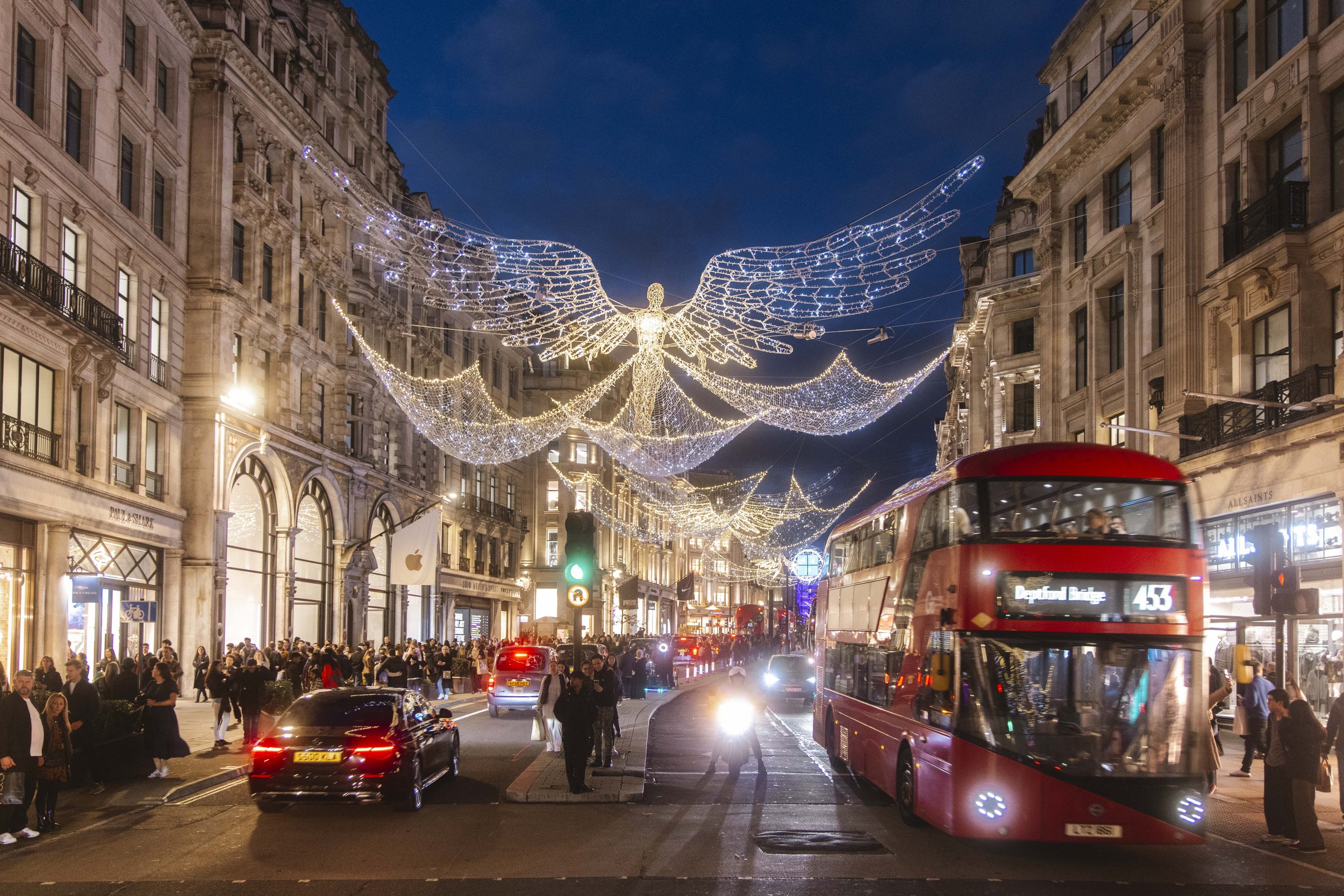 When Do London Christmas Lights Switch On