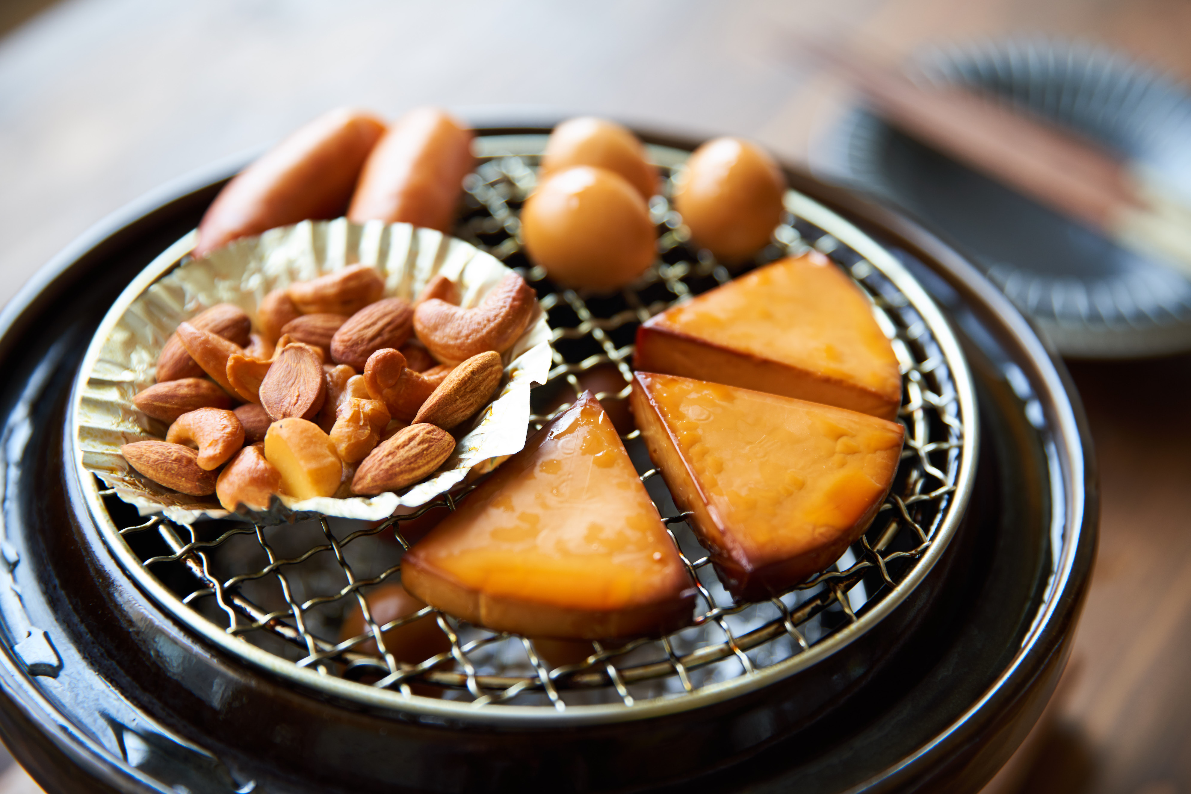 千日前で話題！燻製居酒屋まるほの極上ペアリングと隠れ人気メニュー