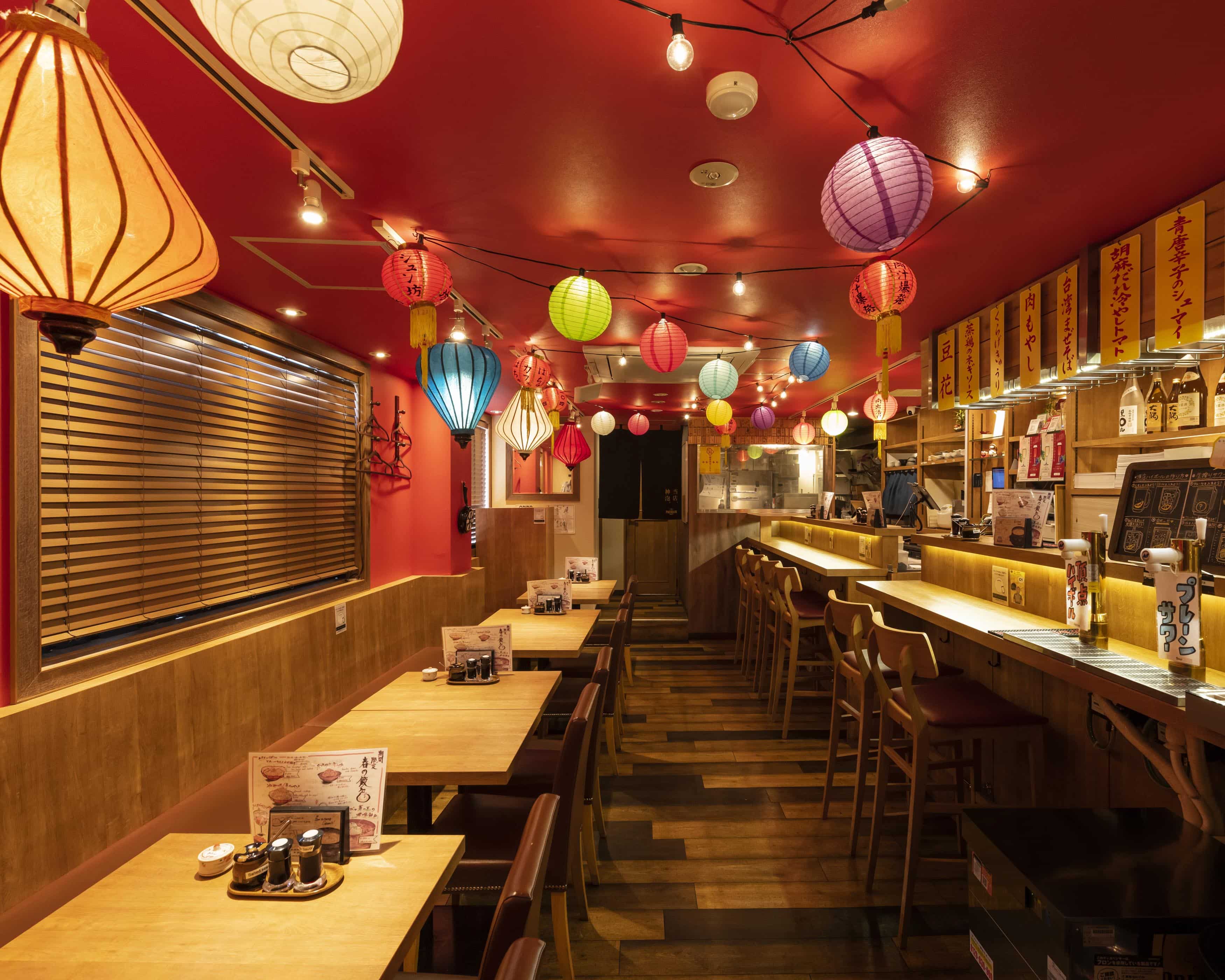 【2026最新】新宿の本当に旨い餃子名店！行列店から深夜の穴場まで