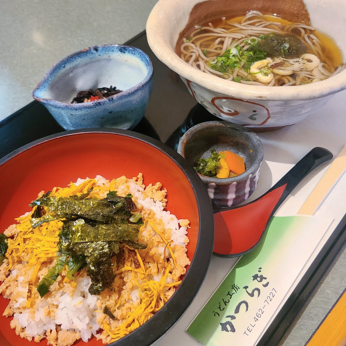 【2026年最新ルポ】一杯の麺が織りなす至高の食体験！食通たちが「うどん 工房 かつらぎ」を目指して紀伊半島へ向かう理由