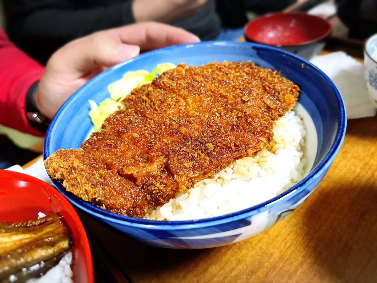 【2026年最新ルポ】なぜ今、人は京都・宮津の「富田 屋」を目指すのか？ 昭和ノスタルジーと極上海鮮が紡ぐローカル旅の新潮流