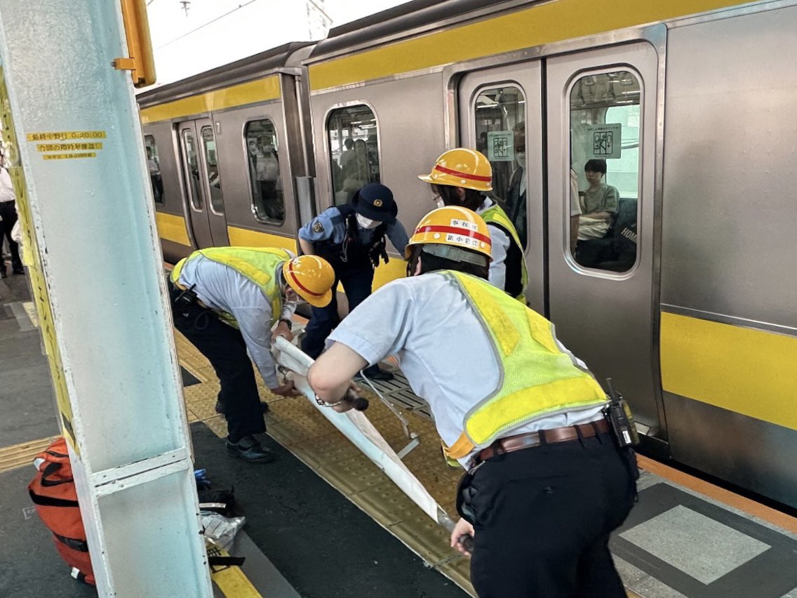 なぜ新小岩駅の人身事故は激減したのか？ホームドアの効果と現在の真相