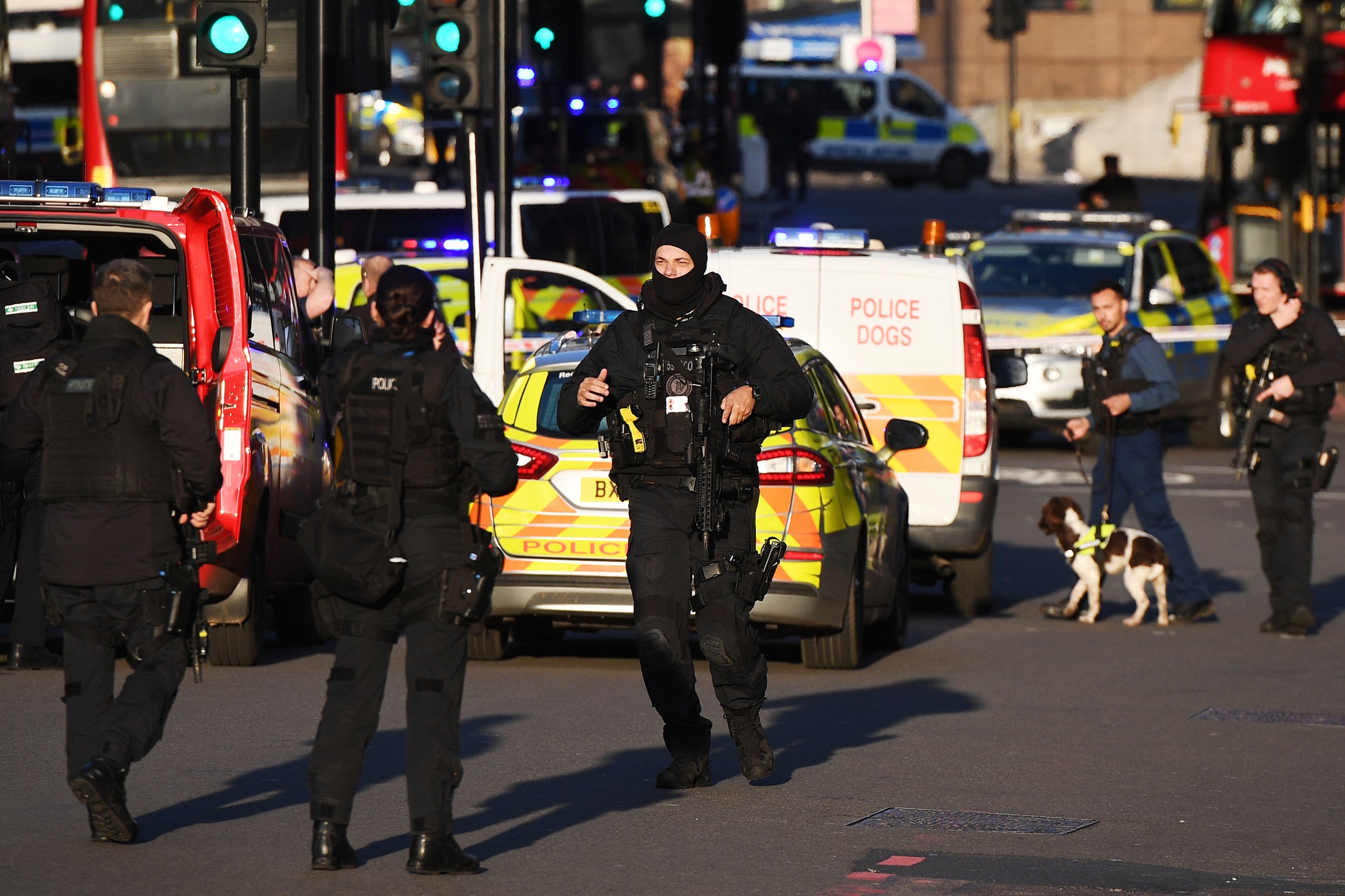 Met Police Officer Was Stabbed Responding to a London Disturbance