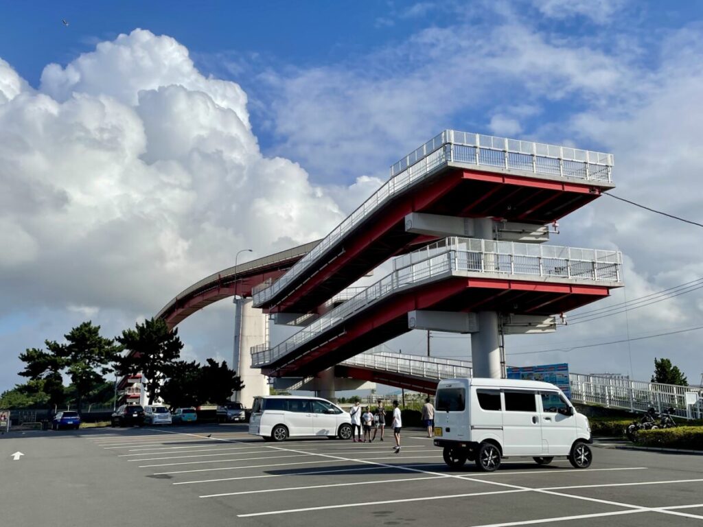 木更津の赤い橋・中の島大橋の伝説と現在｜日本一高い歩道橋の真実