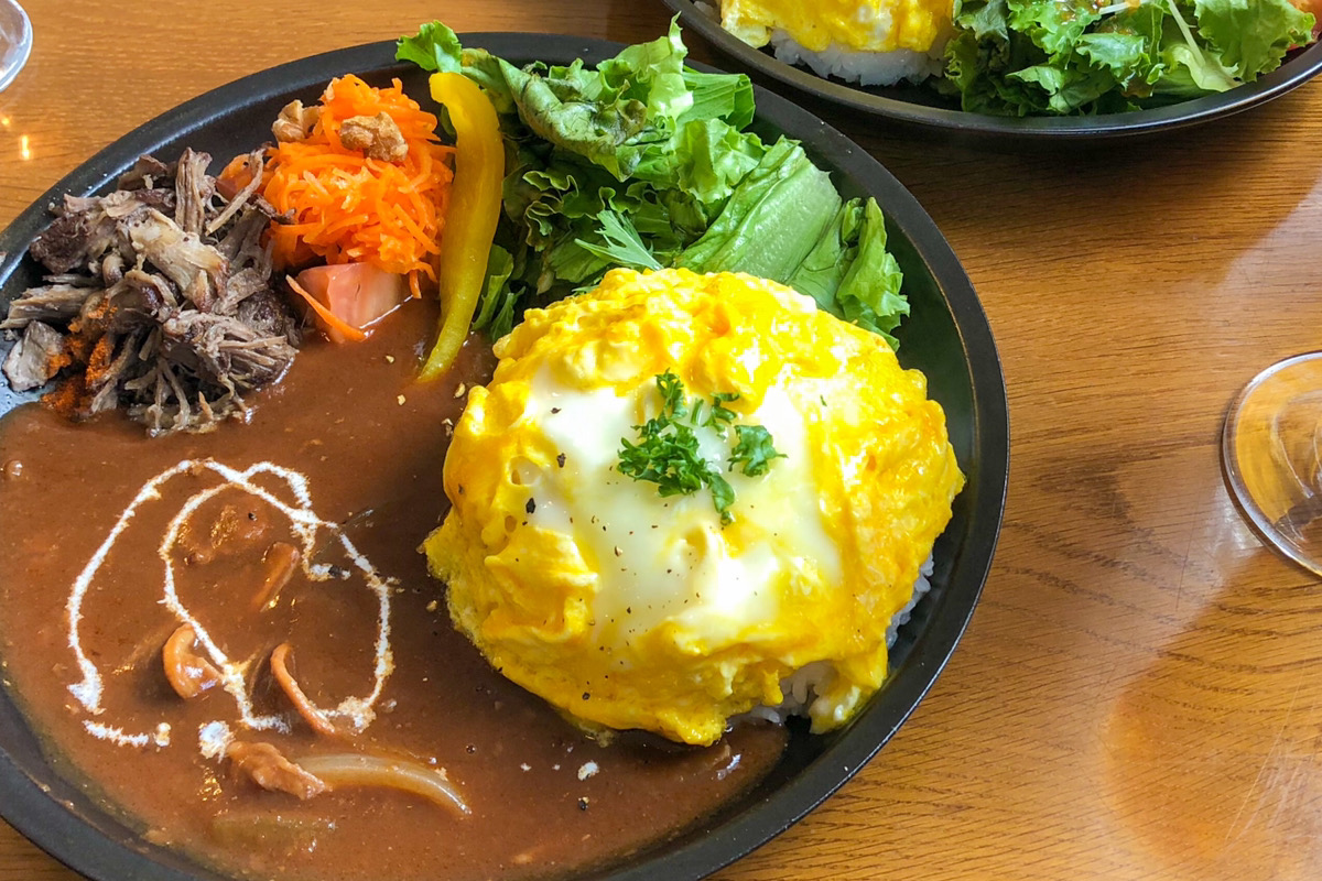 沖縄市ランチ2026最新！地元民が通う安くて旨い名店と穴場を徹底取材