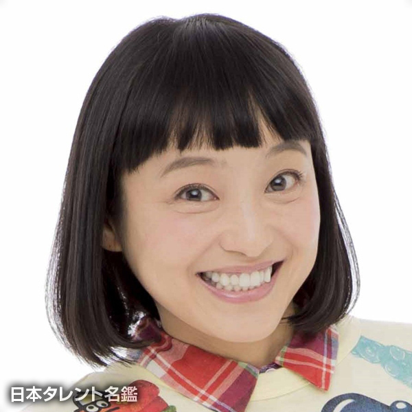 【2026年最新ルポ】金田朋子が体現する「異端」という名の美学 超音波ボイス、新時代の家族像、そして走り続ける理由