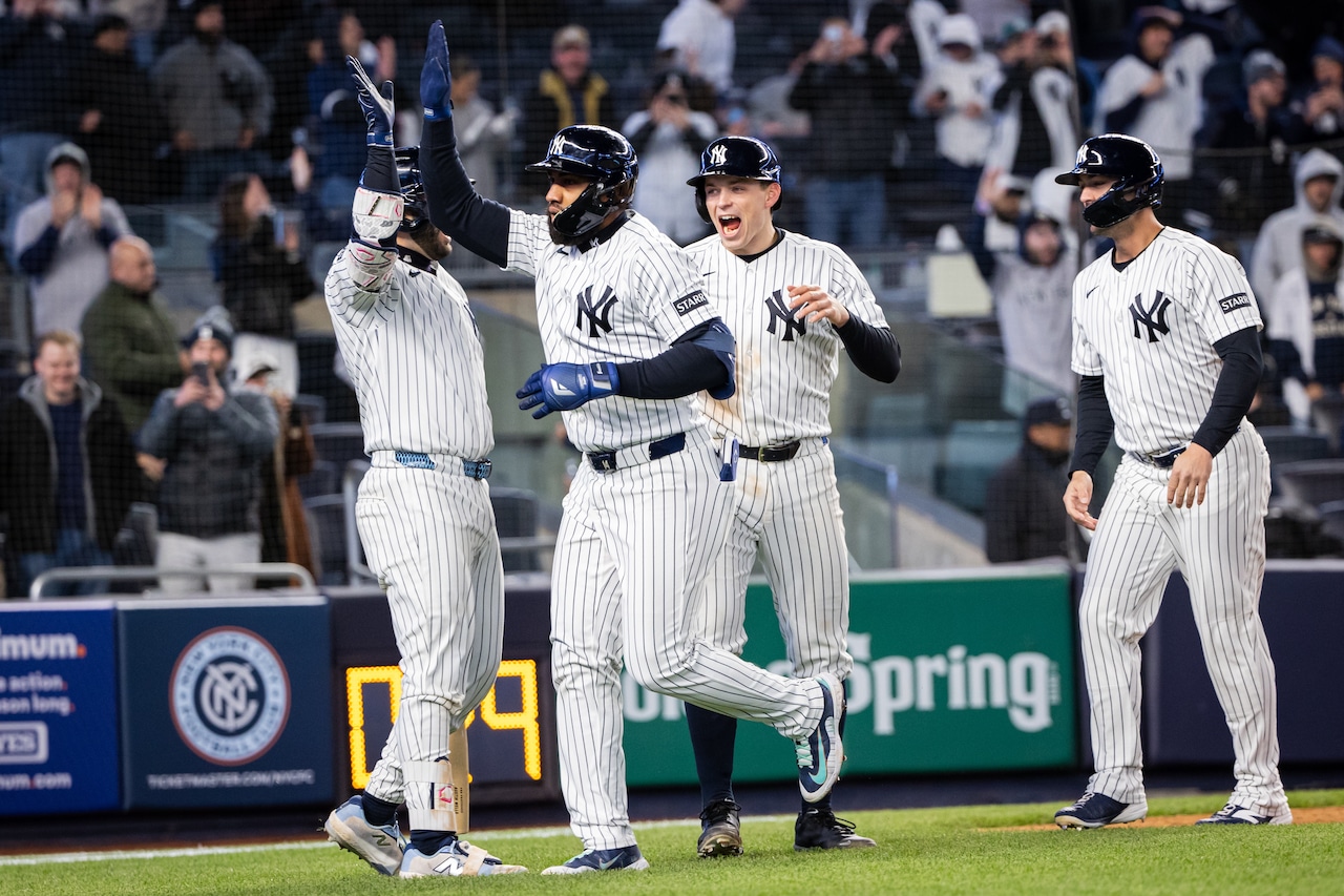 Yankee Game Tonight Score