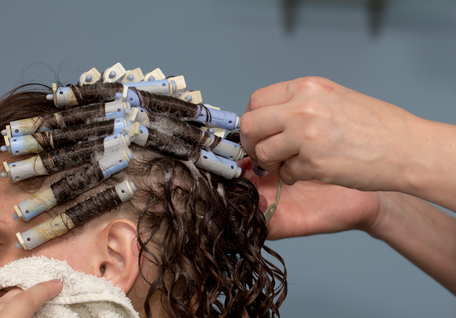 How Long Does It Take to Do a Perm