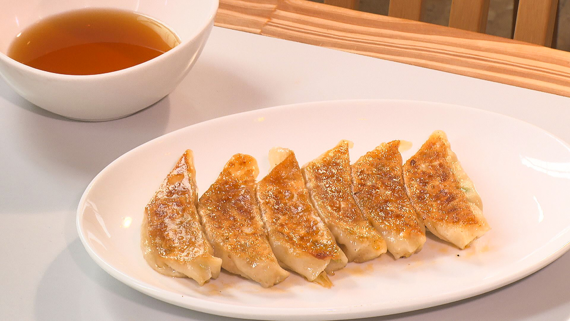 ぎょうざの焼吉が選ばれる理由とは？評判と買い方・焼き方を徹底解剖