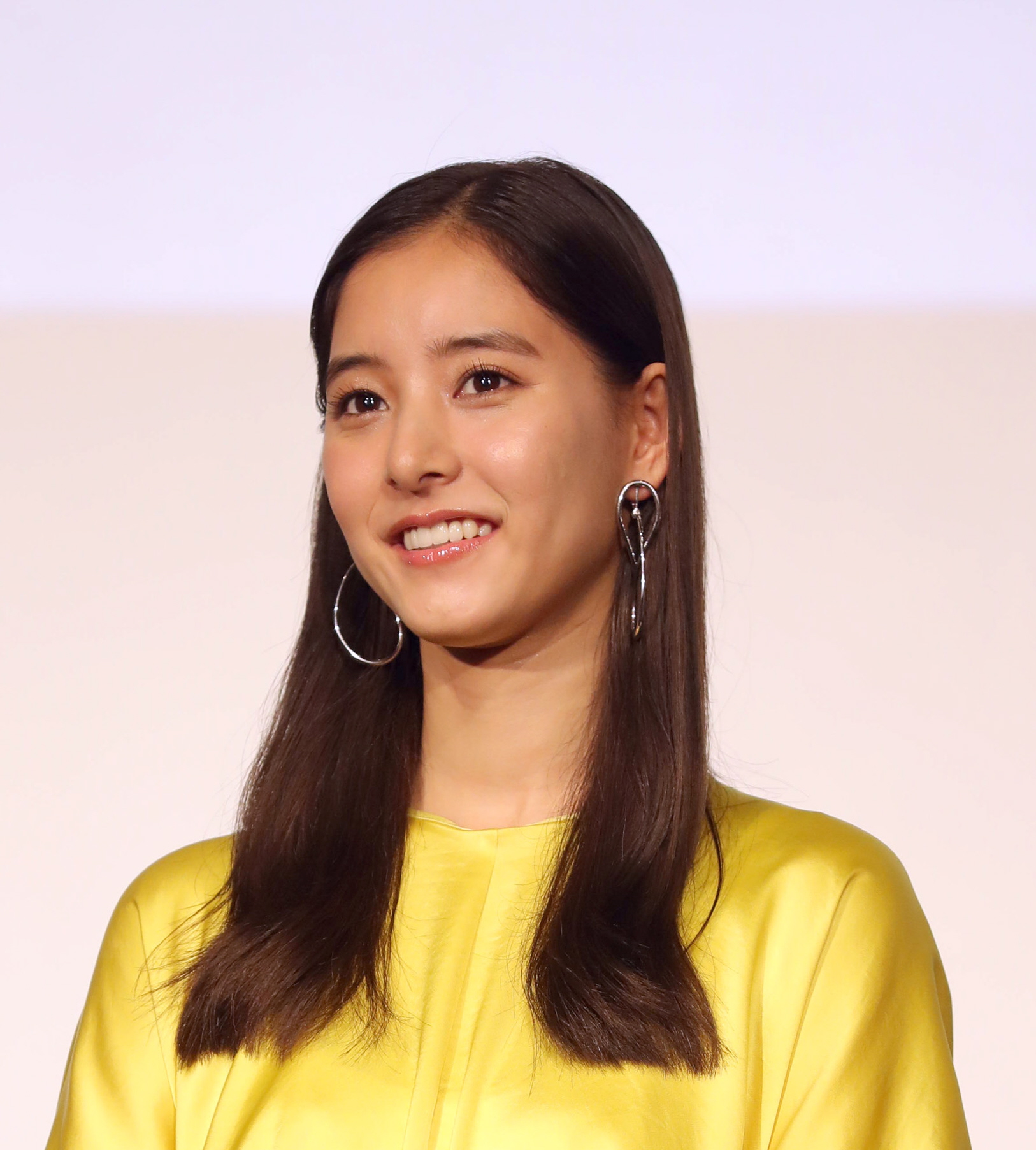 新木優子の実年齢に衝撃！奇跡の美貌の秘密と結婚の噂を徹底取材