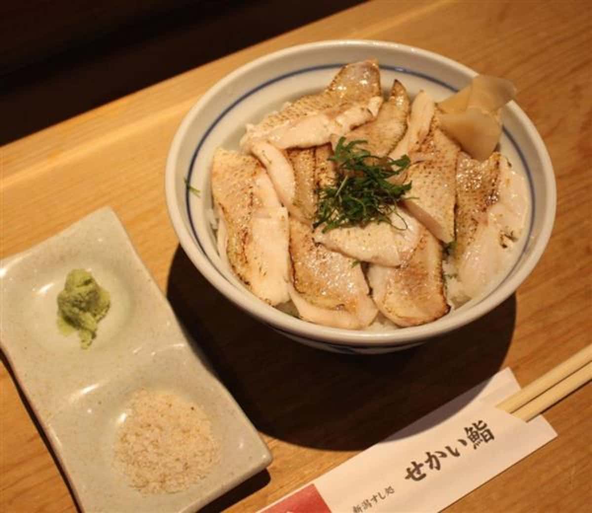 新潟のどぐろ炙り丼が話題沸騰！名店の至高の味わいと2026年新常識