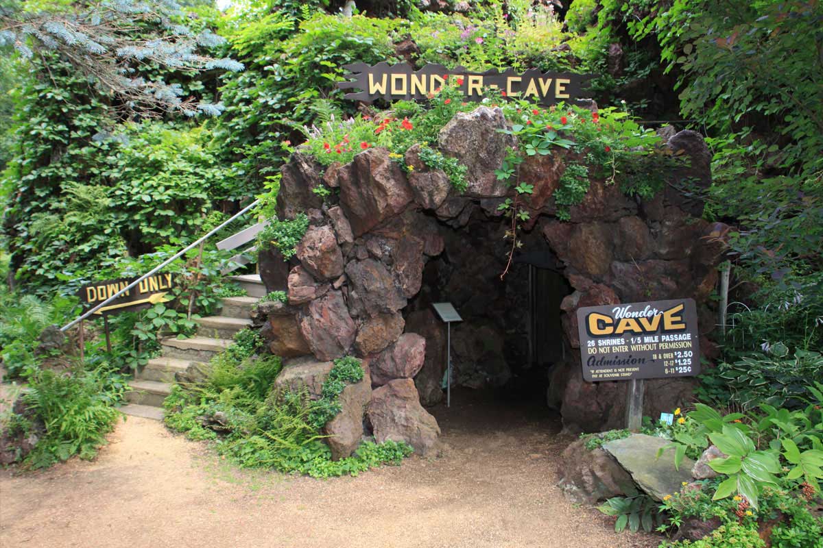 Wonder Cave Wisconsin