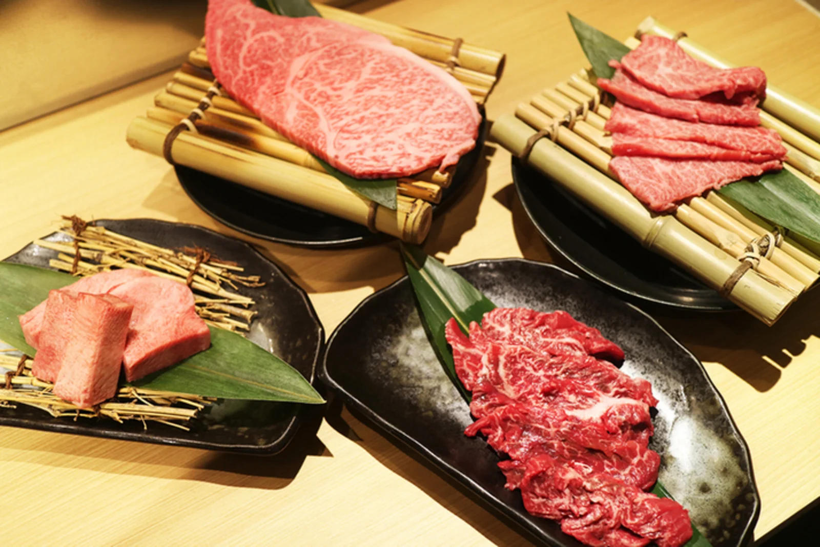 焼肉万両はなぜ予約困難？大阪最強コスパの真相と名物メニュー徹底解剖