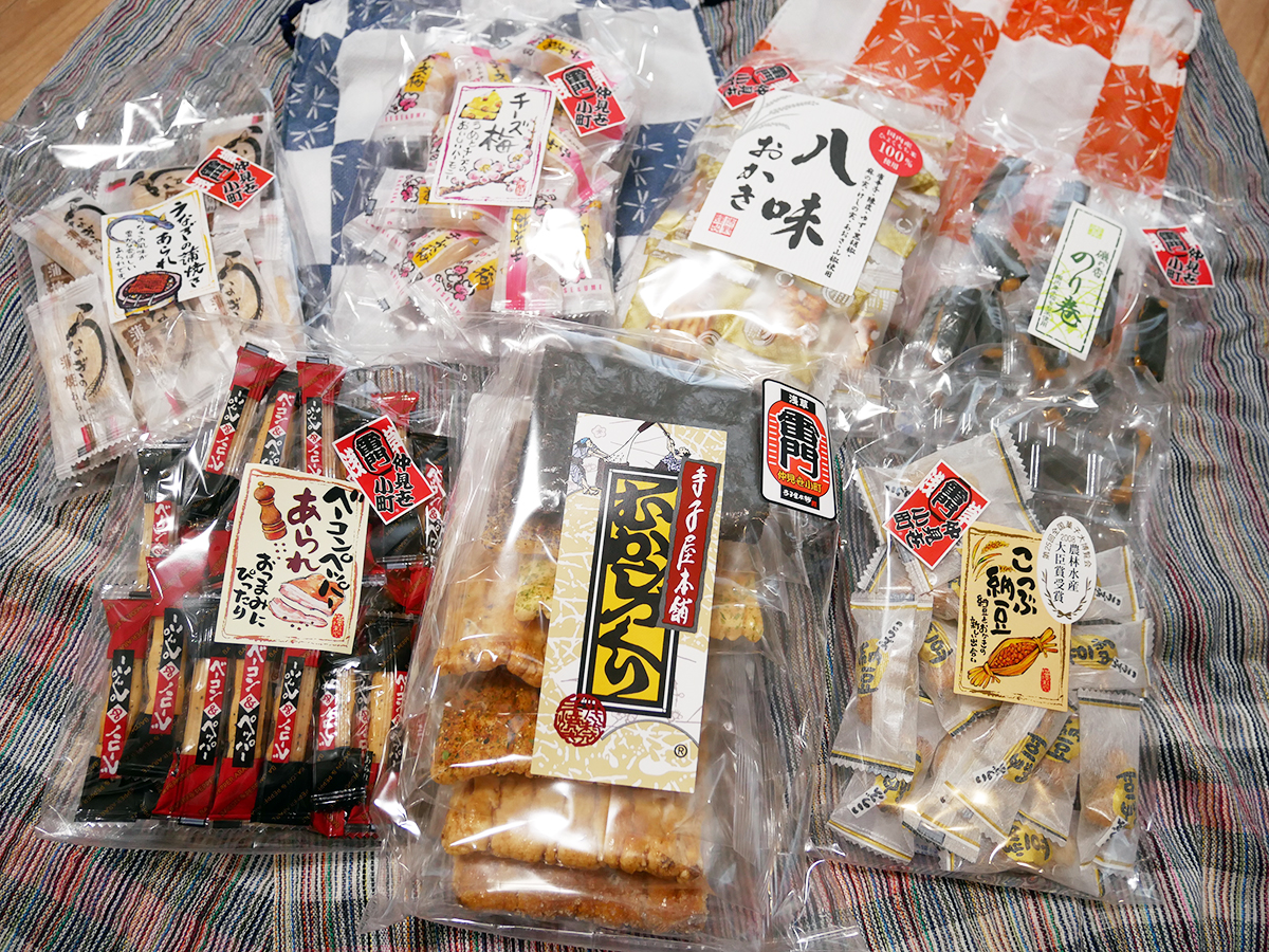 浅草の有名せんべい名店！老舗の炭火手焼きから食べ歩きまで徹底調査