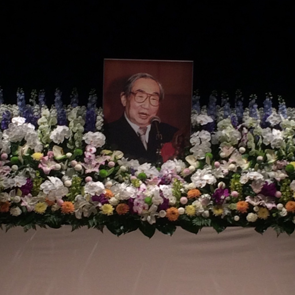 熊倉一雄の死去と死因｜名探偵ポワロと鬼太郎主題歌に刻んだ88年の足跡