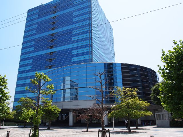 ニューステージ横浜の評判と空室賃料！新子安の大型拠点を徹底解剖