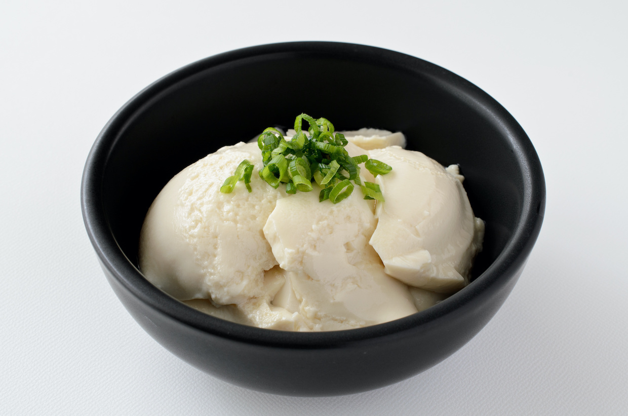 おぼろ豆腐とは？絹・木綿との違いと究極の食べ方を専門記者が徹底解剖