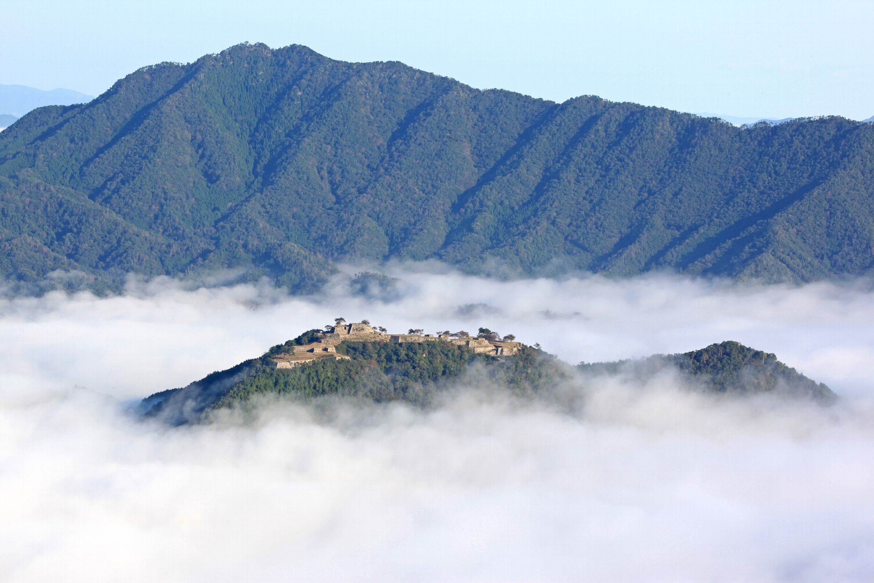 竹田城の天気と雲海の真相！2026年最新の出現条件と失敗回避術