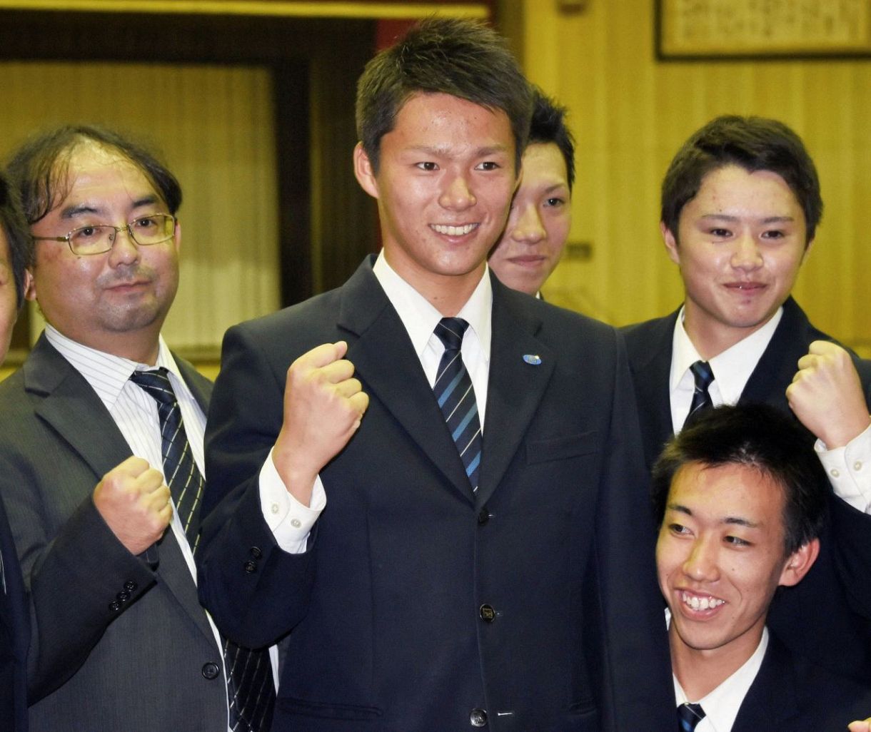 なぜ甲子園未出場？山本由伸の高校時代とドラフト4位の真相を徹底解説